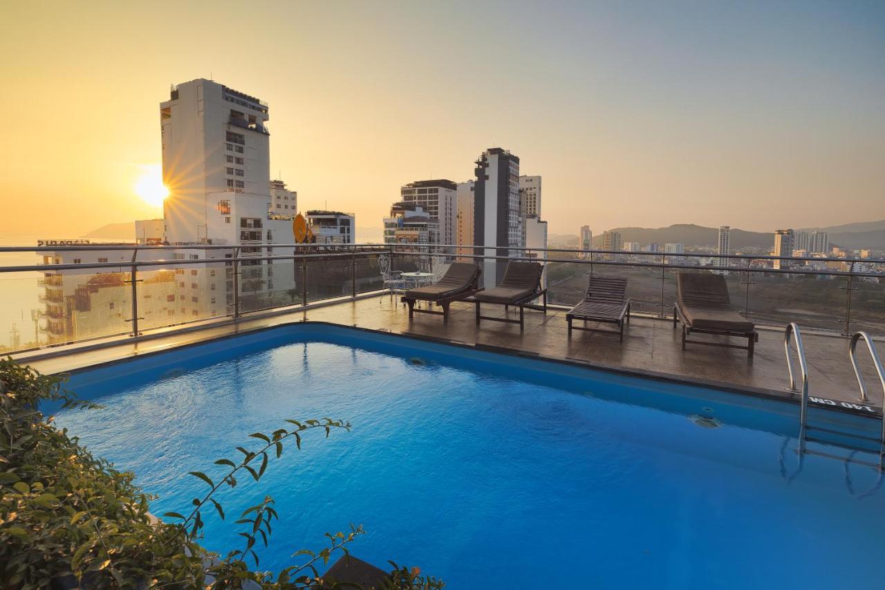 An Vista Hotel На Транг Екстериор снимка