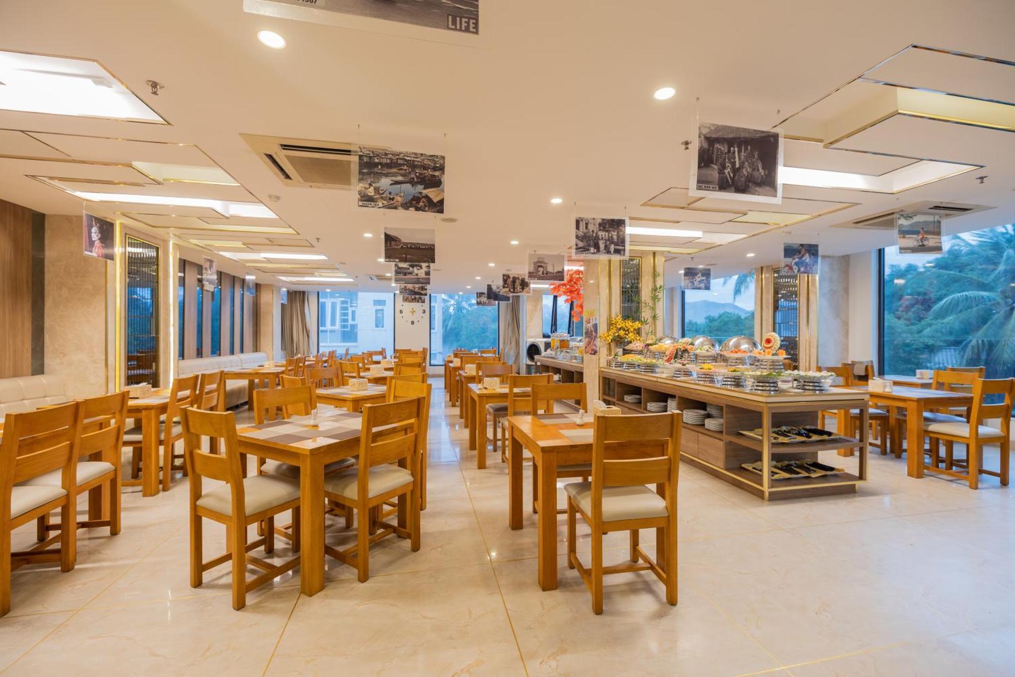 An Vista Hotel На Транг Екстериор снимка