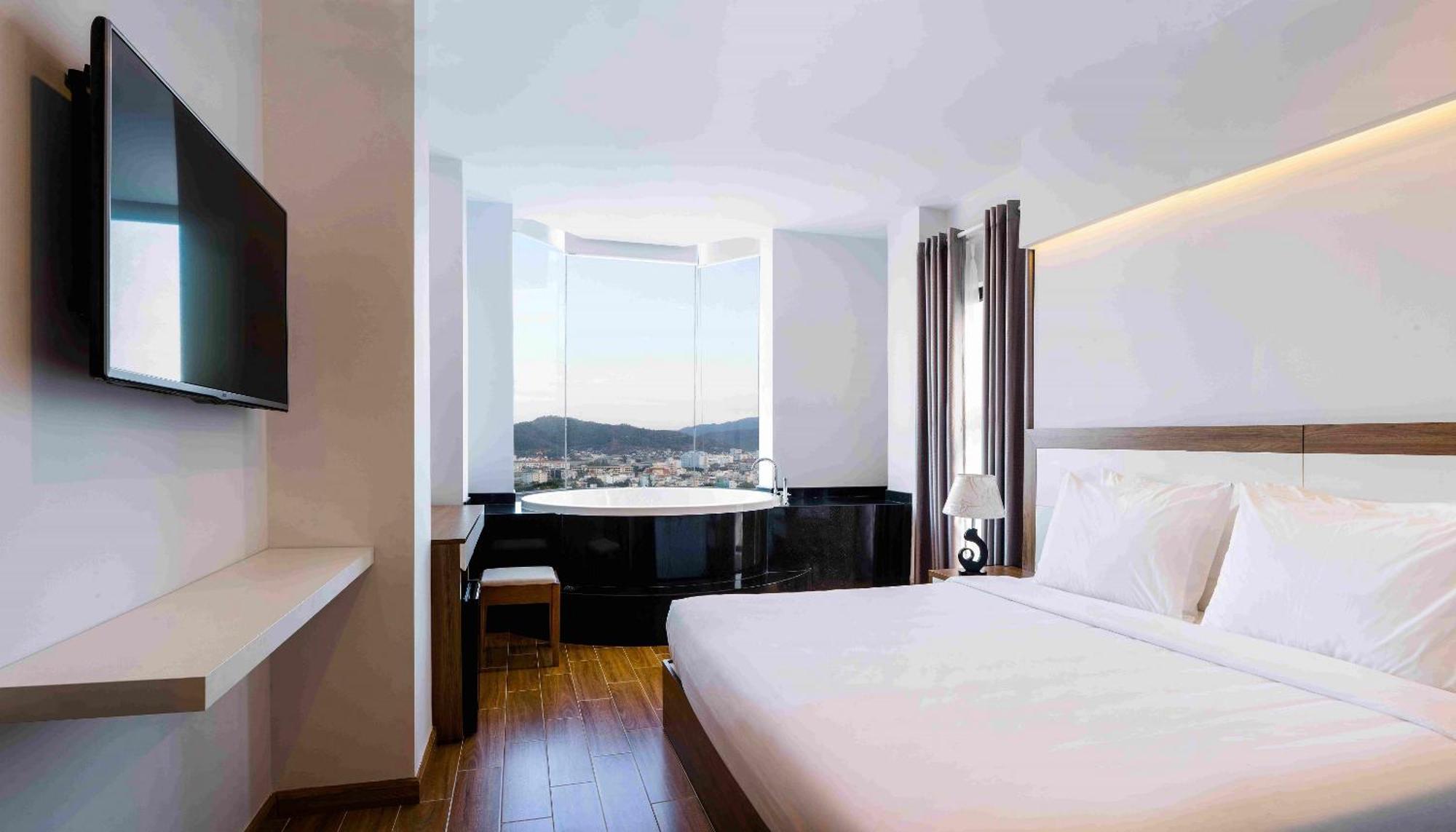 An Vista Hotel На Транг Екстериор снимка